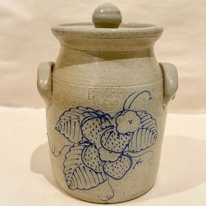 HTF Salmon Falls 1989‎ Lidded Handled Crock Jar Strawberry Signed Crayton-Ackley